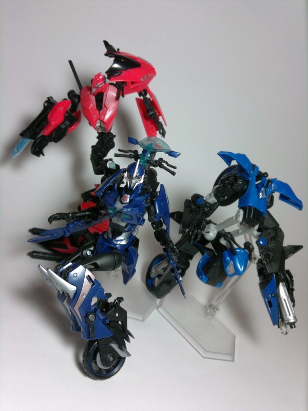 Transformers Prime Arcee Starscream  (6 of 10)